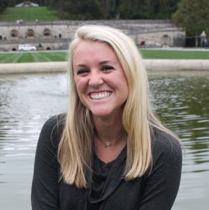 Meet your Posher, Holly